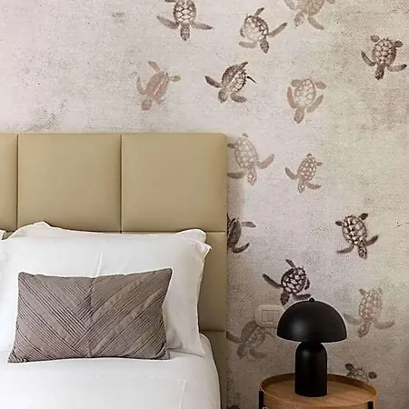 Hotel At 41